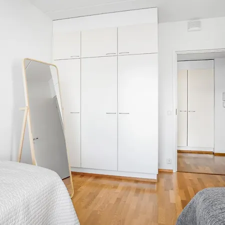 Kotimaailma Helsinki-pomeranssikuja 4 Apartman Helsinki