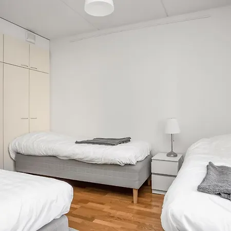 Kotimaailma Helsinki-pomeranssikuja 4 아파트