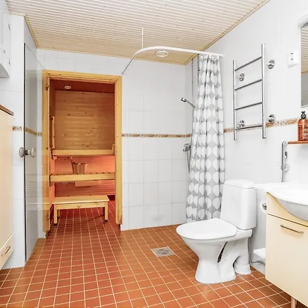 Kotimaailma Helsinki-pomeranssikuja 4 * Хельсинки